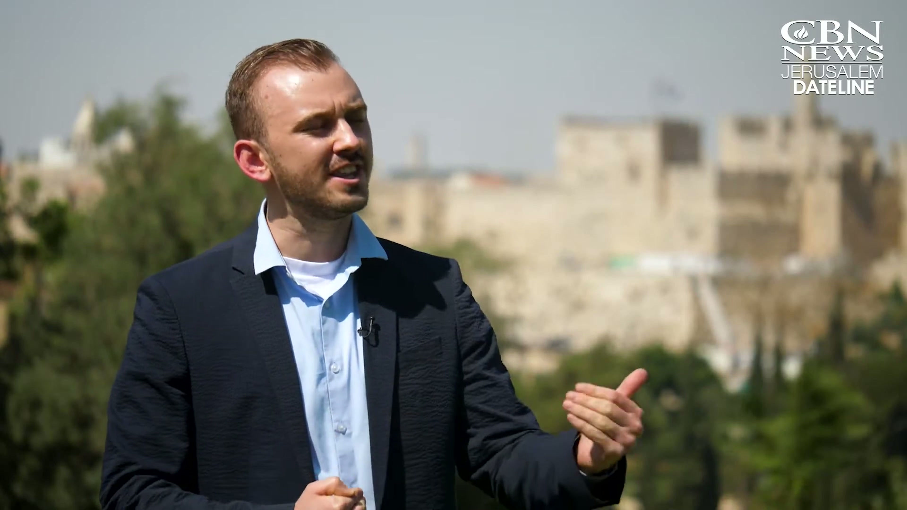 Meet the Israeli Social Media Guru Defending Israel Online